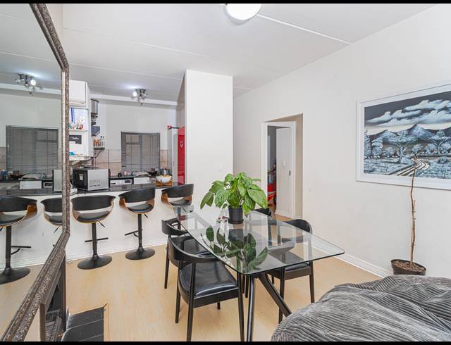 2 BEDROOM APARTMENT FOR SALE IN MORNINGSIDE